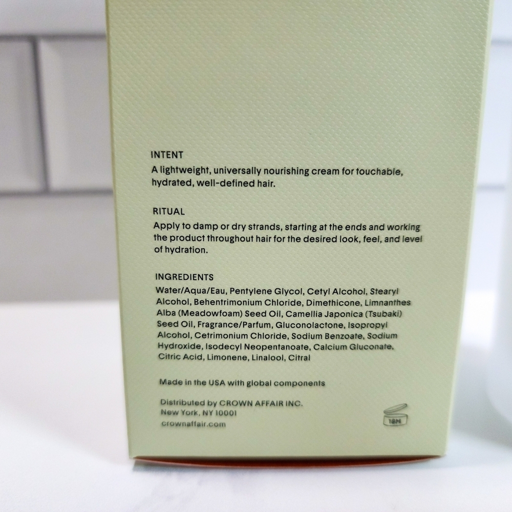 Crown Affair The Leave-In Conditioner - Picture 4 of 5